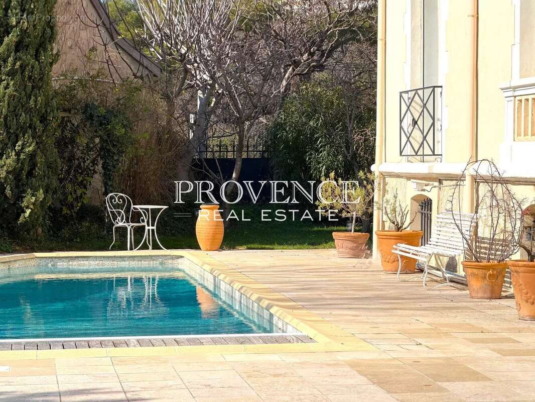 Maison à MARSEILLE-8E