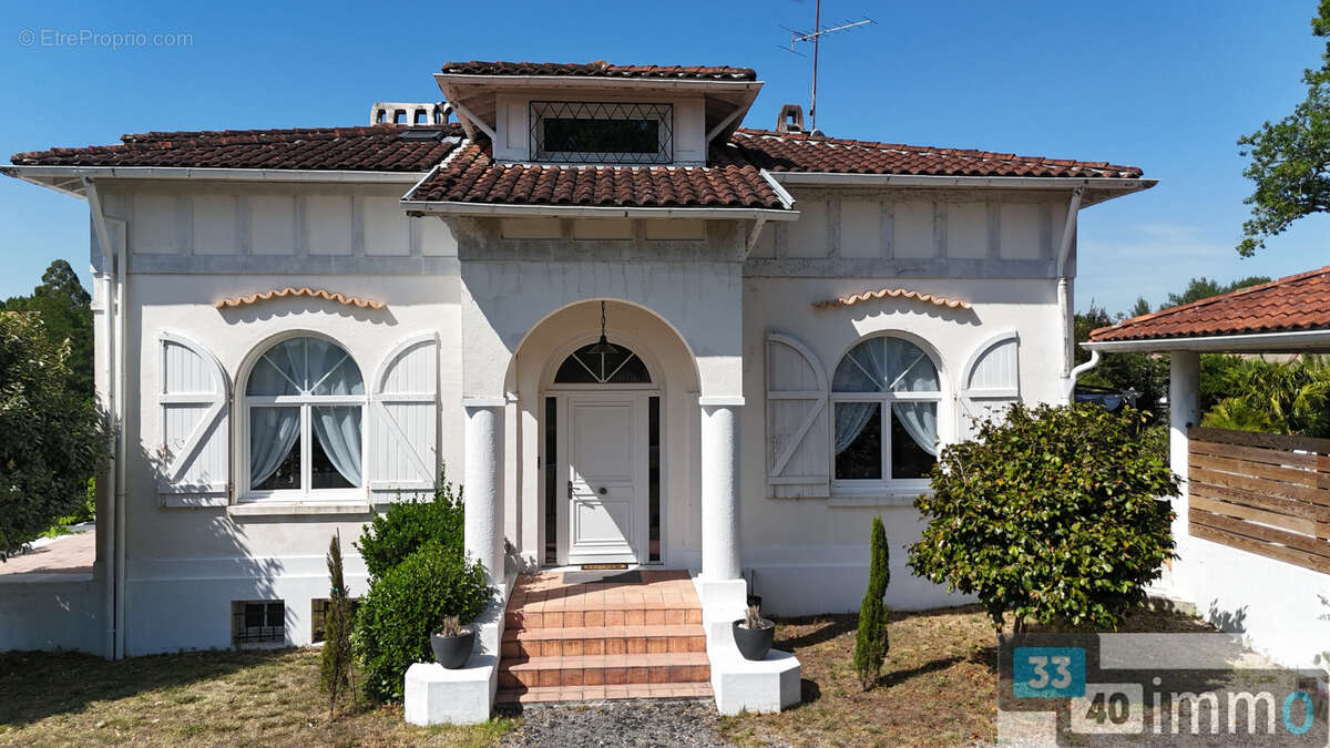 Maison à BELIN-BELIET