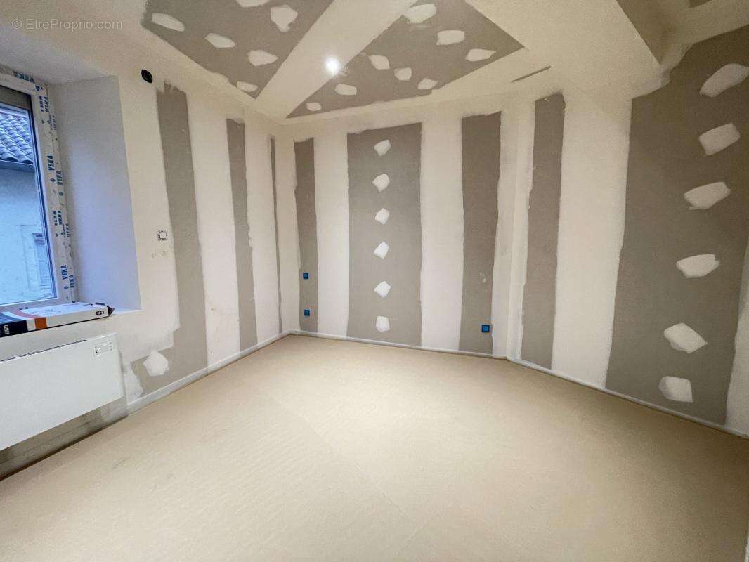 Appartement à COUBON