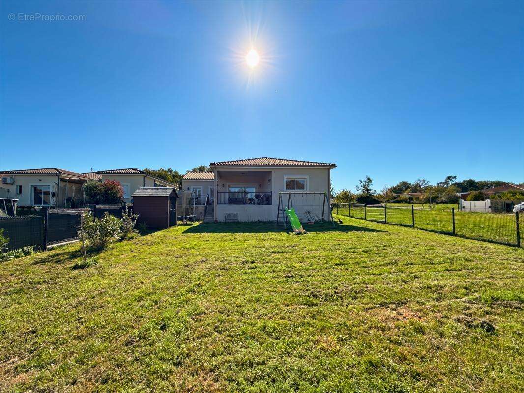 Maison à MARSAC-SUR-L'ISLE