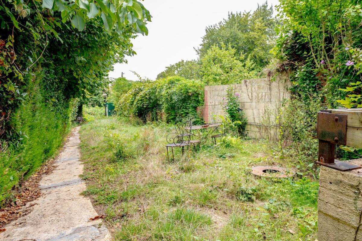 Maison à VITRY-SUR-SEINE