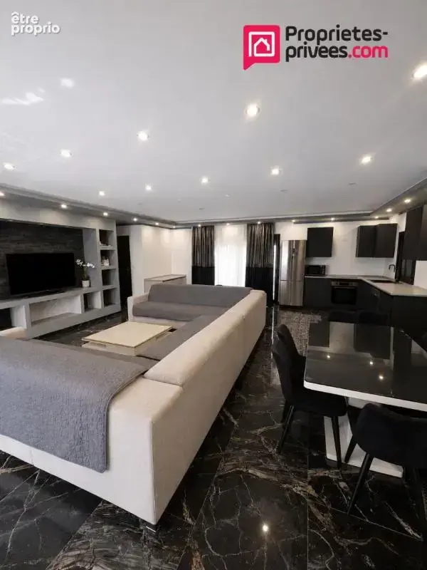 Maison contemporaine avec garage //  Quartier calme et résidentiel - photo 4