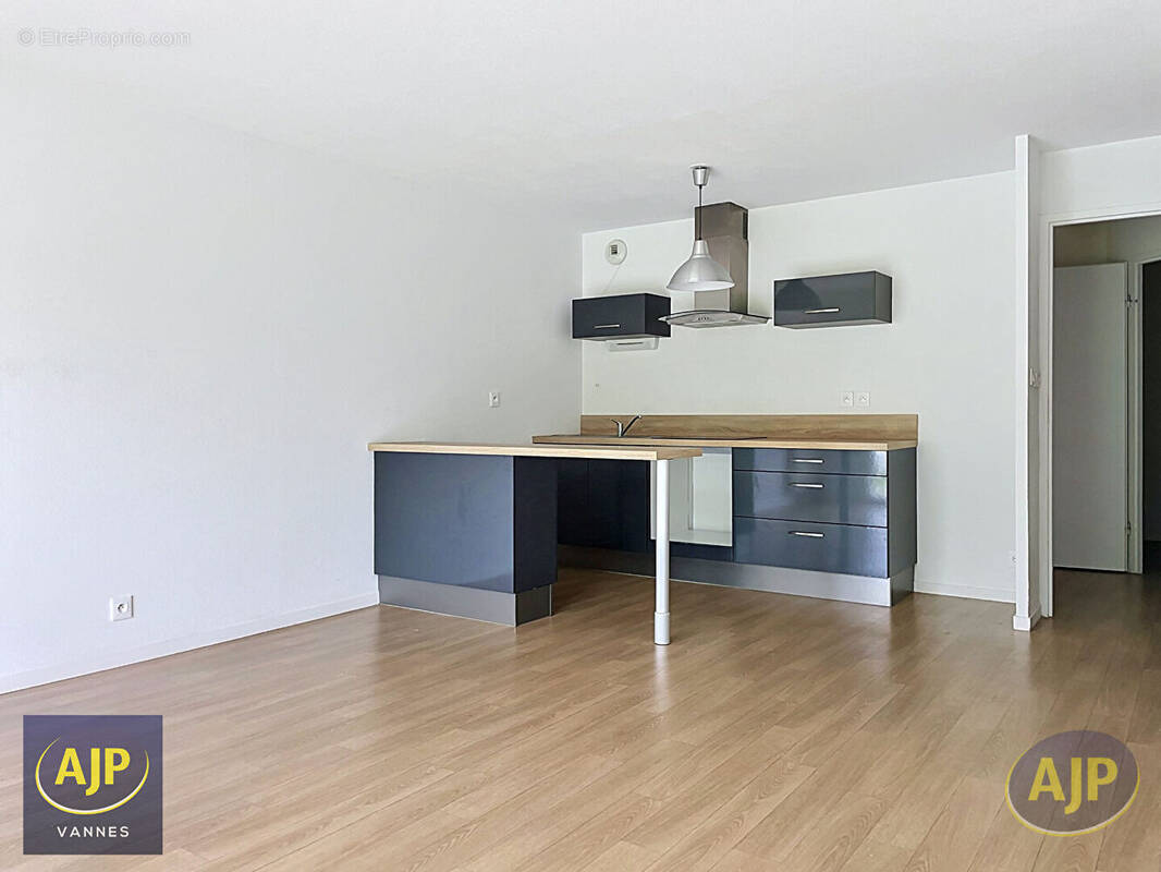 Appartement à SAINT-AVE