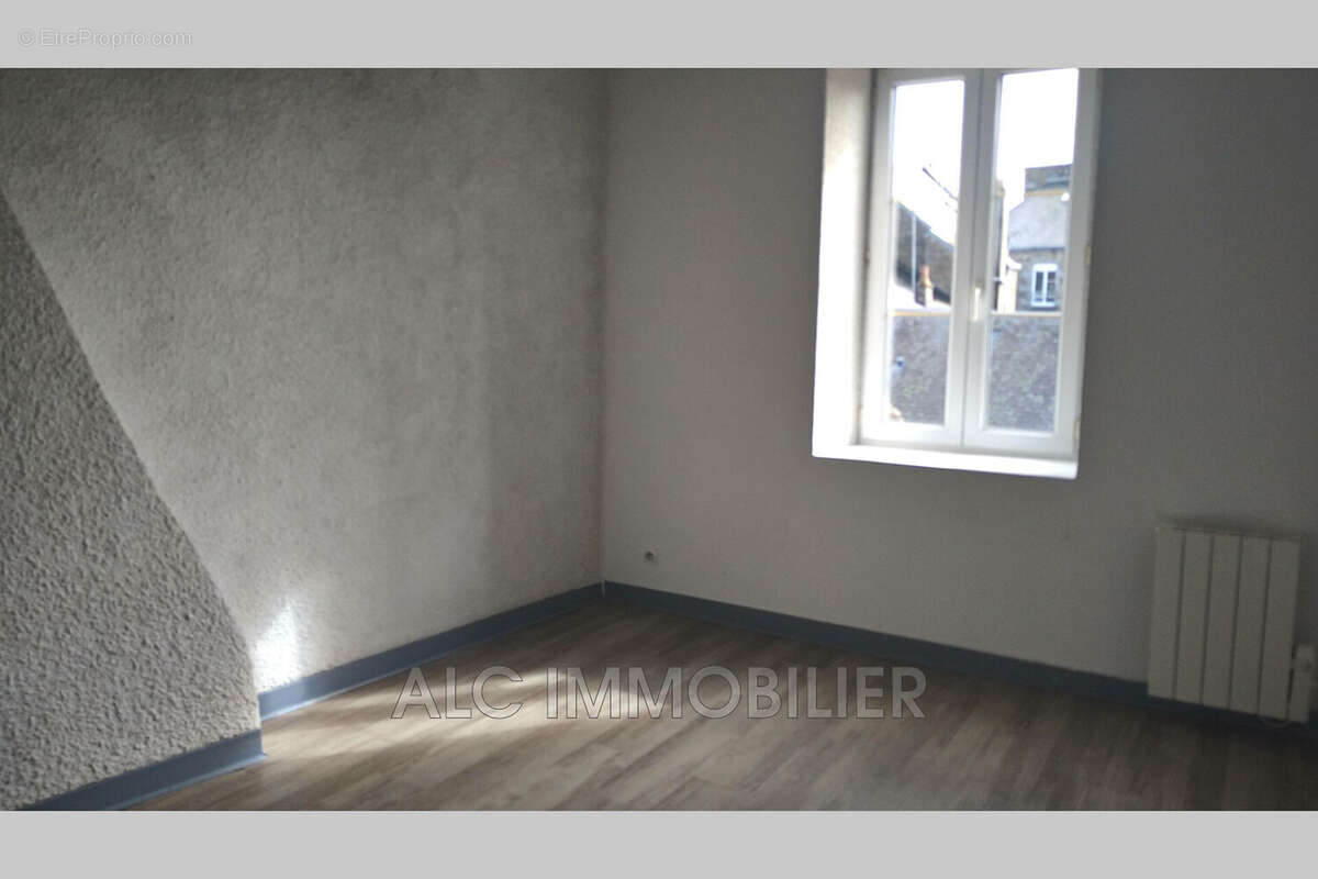 Appartement à LA FERTE-MACE