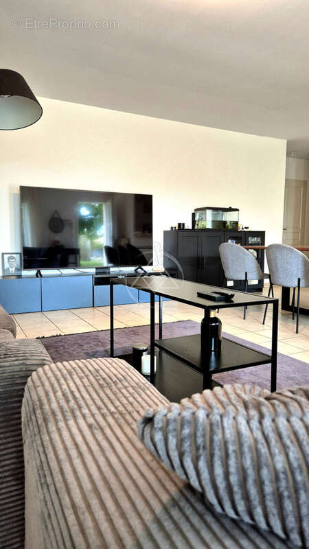 Maison à ROMANS-SUR-ISERE