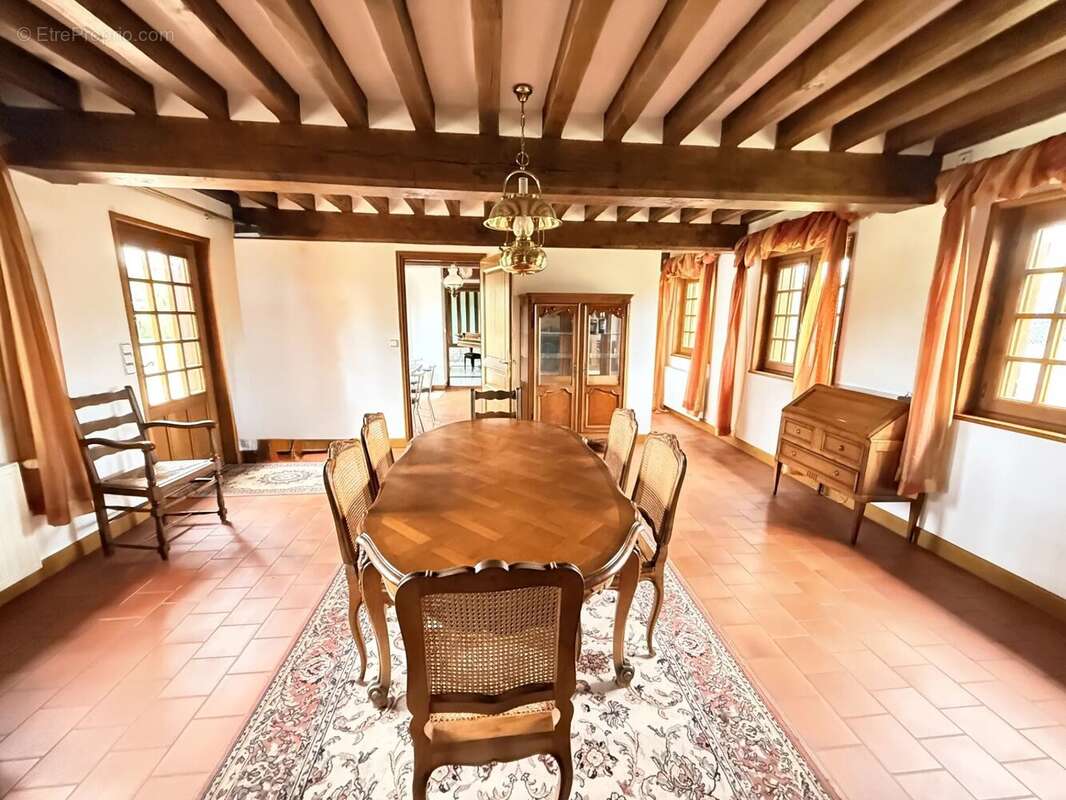 Maison à AUTHEUIL-AUTHOUILLET