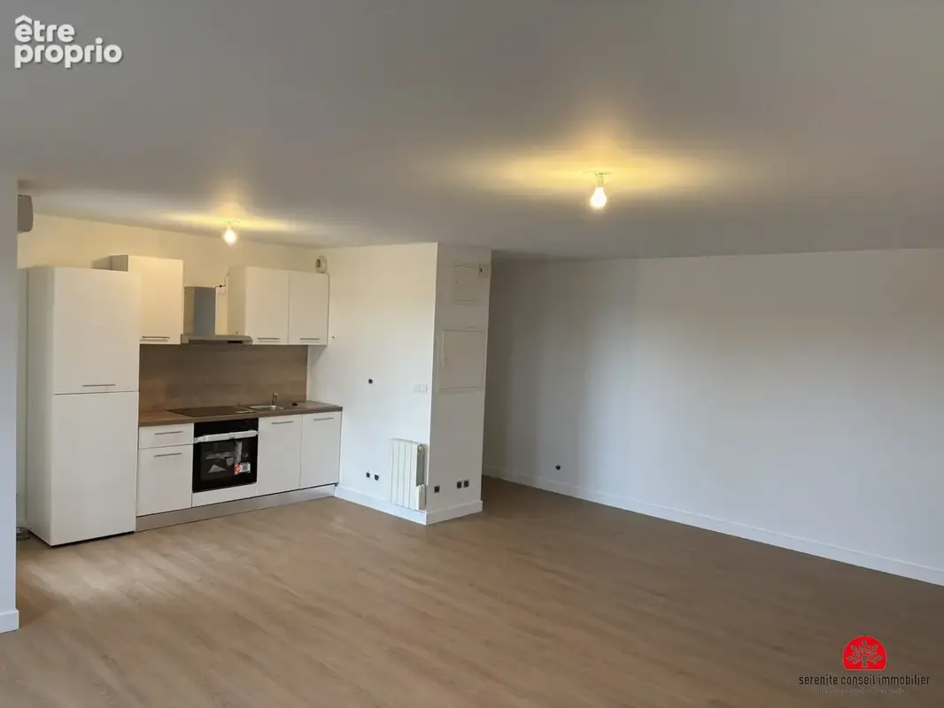 Appartement 5 pièces 100 m² à vendre à Saint-Genis-Les-Ollieres (69290) - photo 2