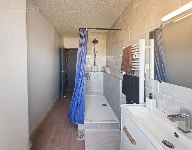 Grand appartement familial de 101 m2- 4 chambres - balcons - Chenôve (21) - photo 6