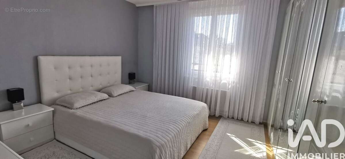 Photo 8 - Maison à TERRASSON-LAVILLEDIEU