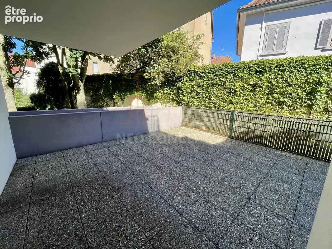 Bel appartement en rez-de-jardin de type 3 pièces de 67,06 m² Carrez à BISCHHEIM. - photo 12
