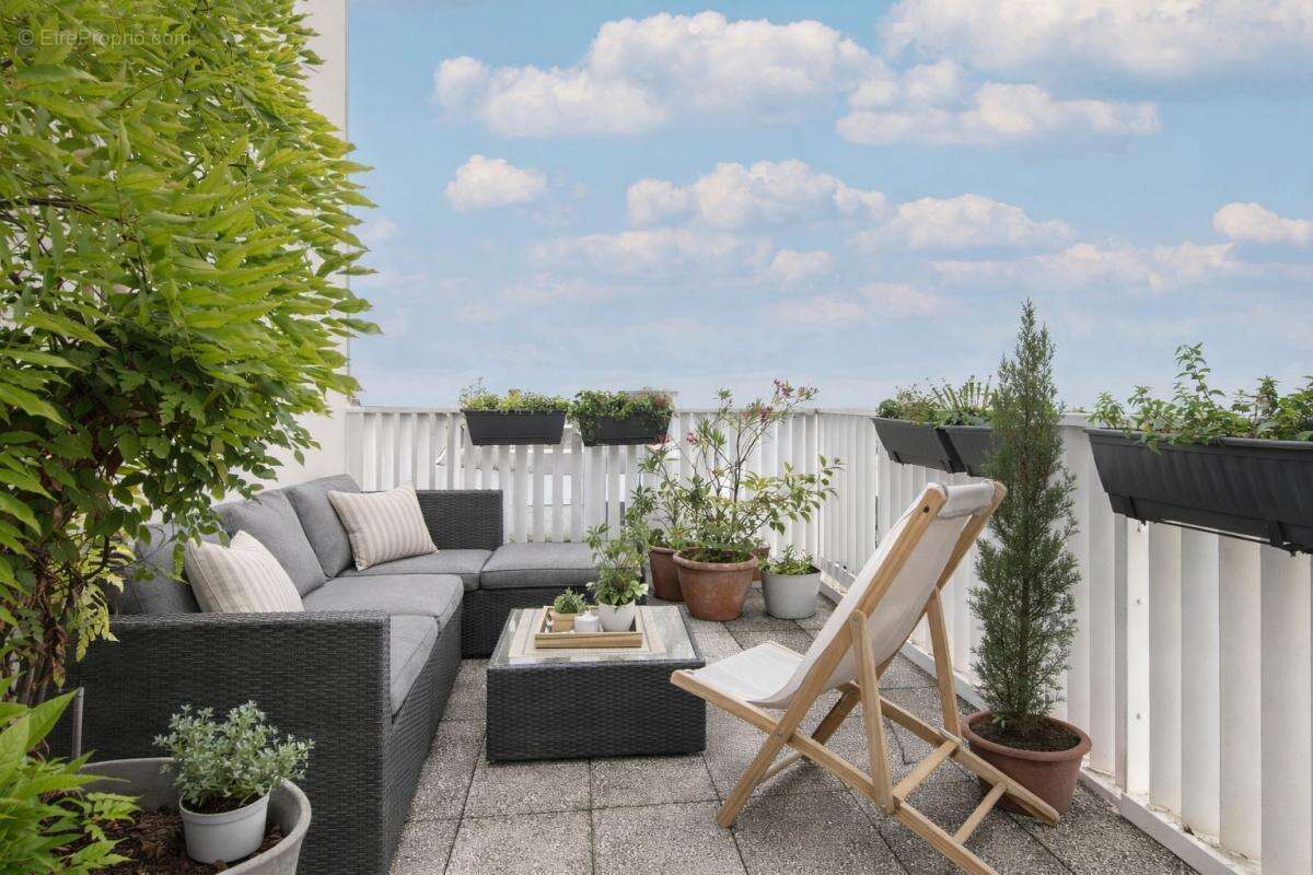 Appartement à LES LILAS