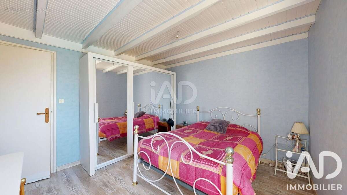 Maison 216 m² à Gaillac  - photo 9