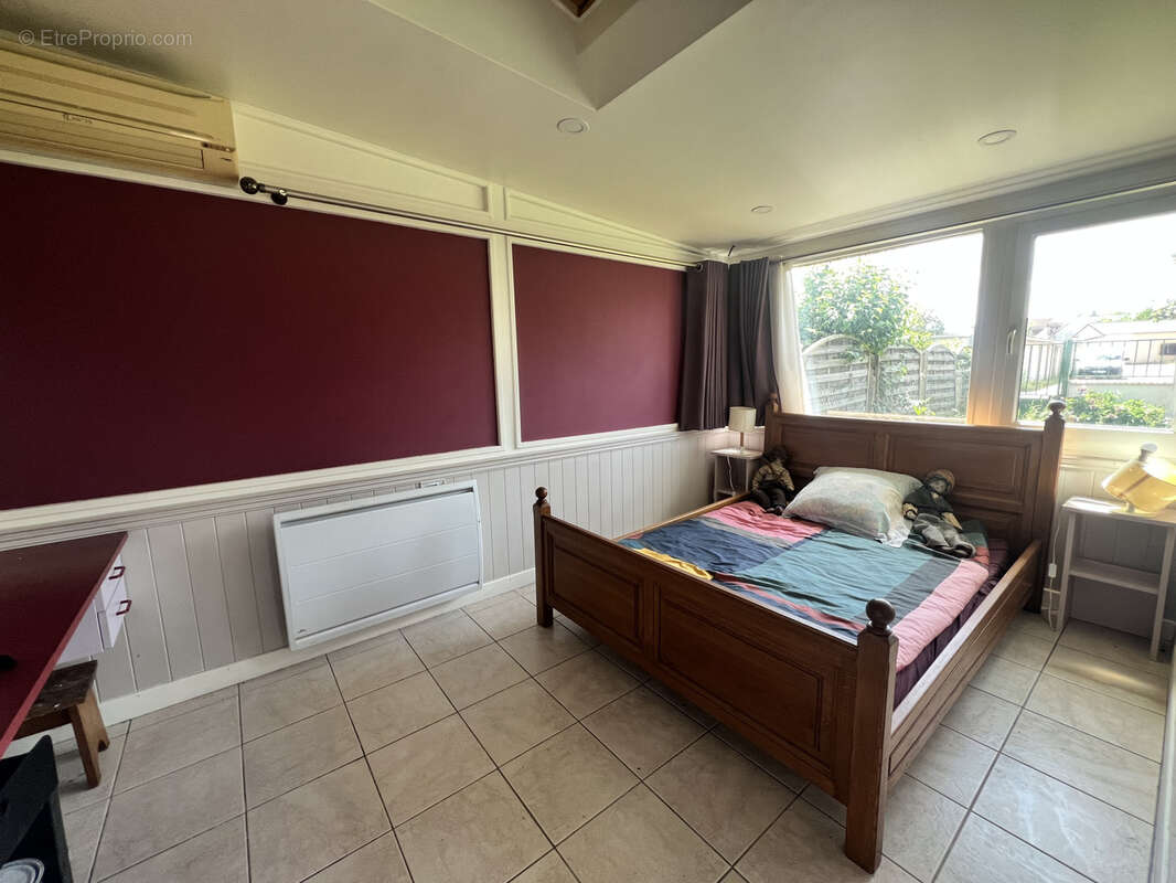 Appartement à CHILLY-MAZARIN
