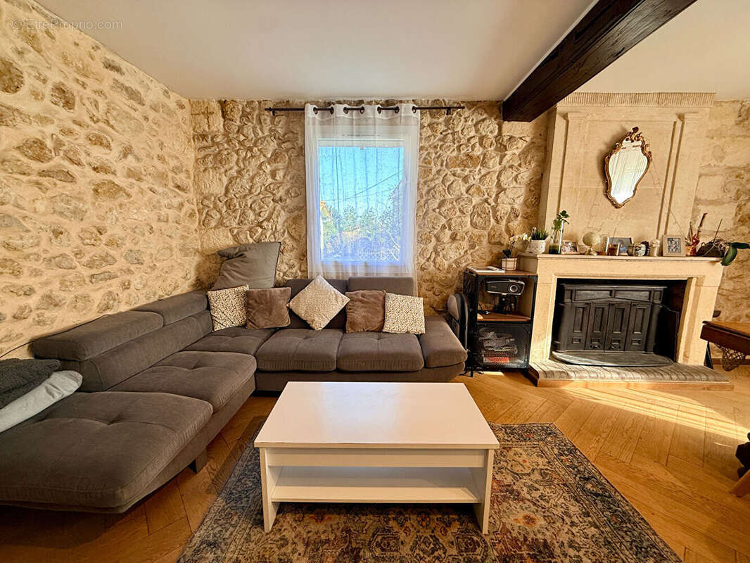 Maison à SAINT-LOUBES