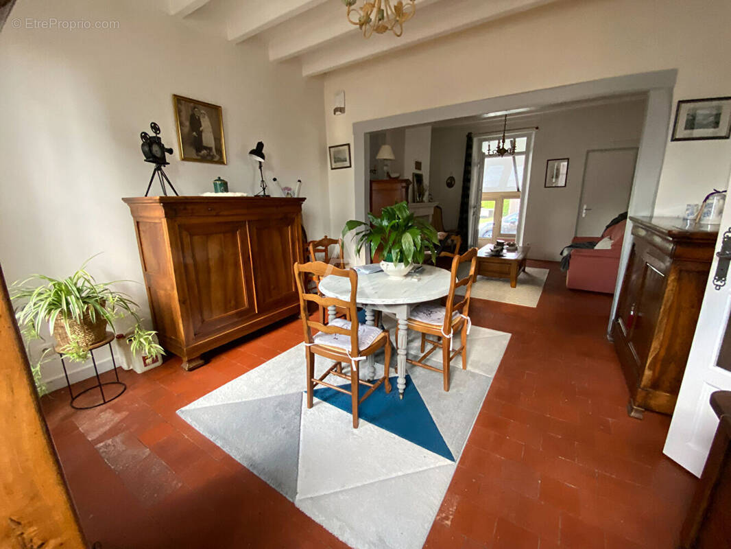 Maison à MONTCRESSON