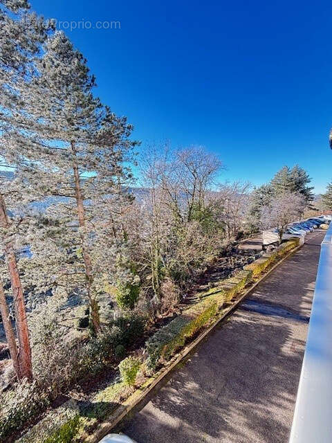 Appartement à SAINT-ETIENNE