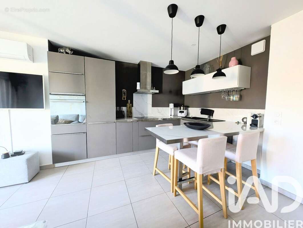 Photo 3 - Appartement à PUGET-SUR-ARGENS