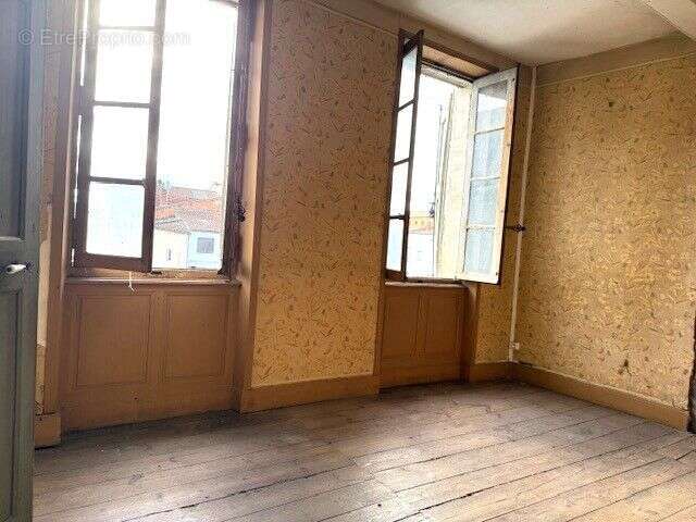 Maison à BRIATEXTE