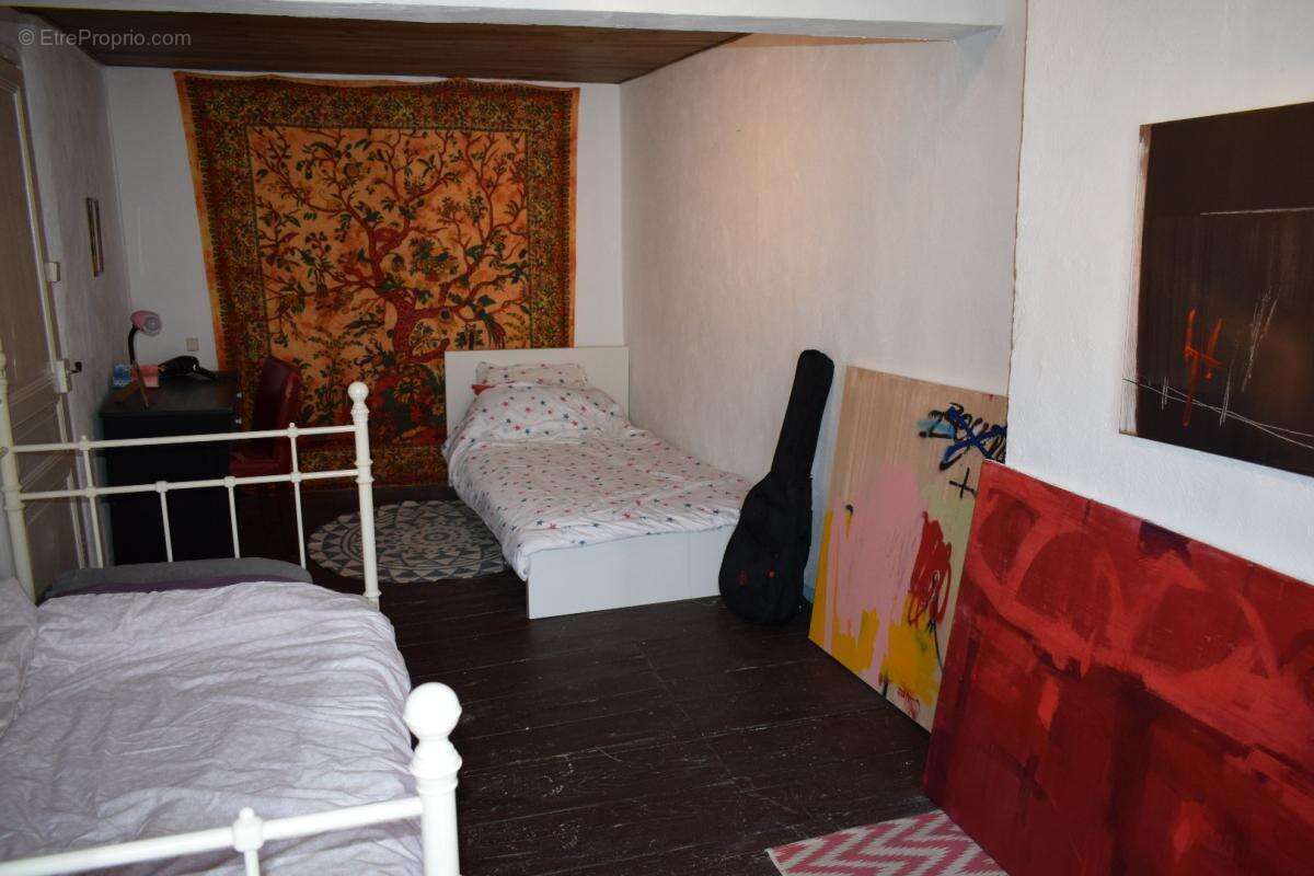 Maison à QUILLAN