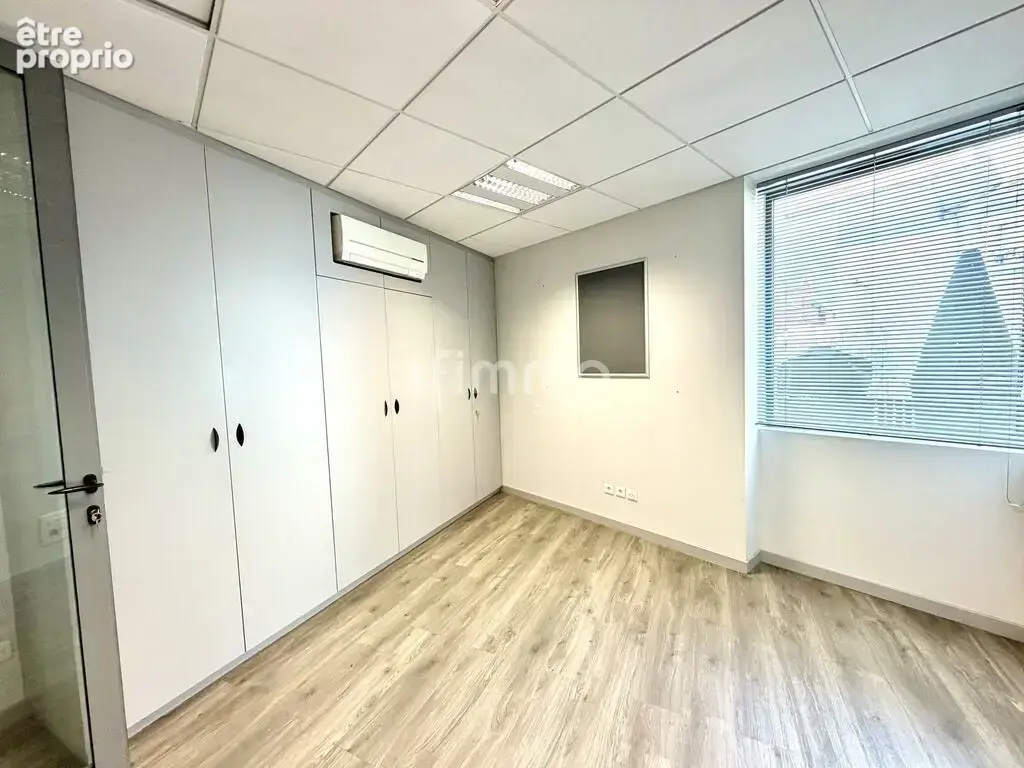 Maison 258 m² duplex, local pro, grange, terrain constructible - photo 5