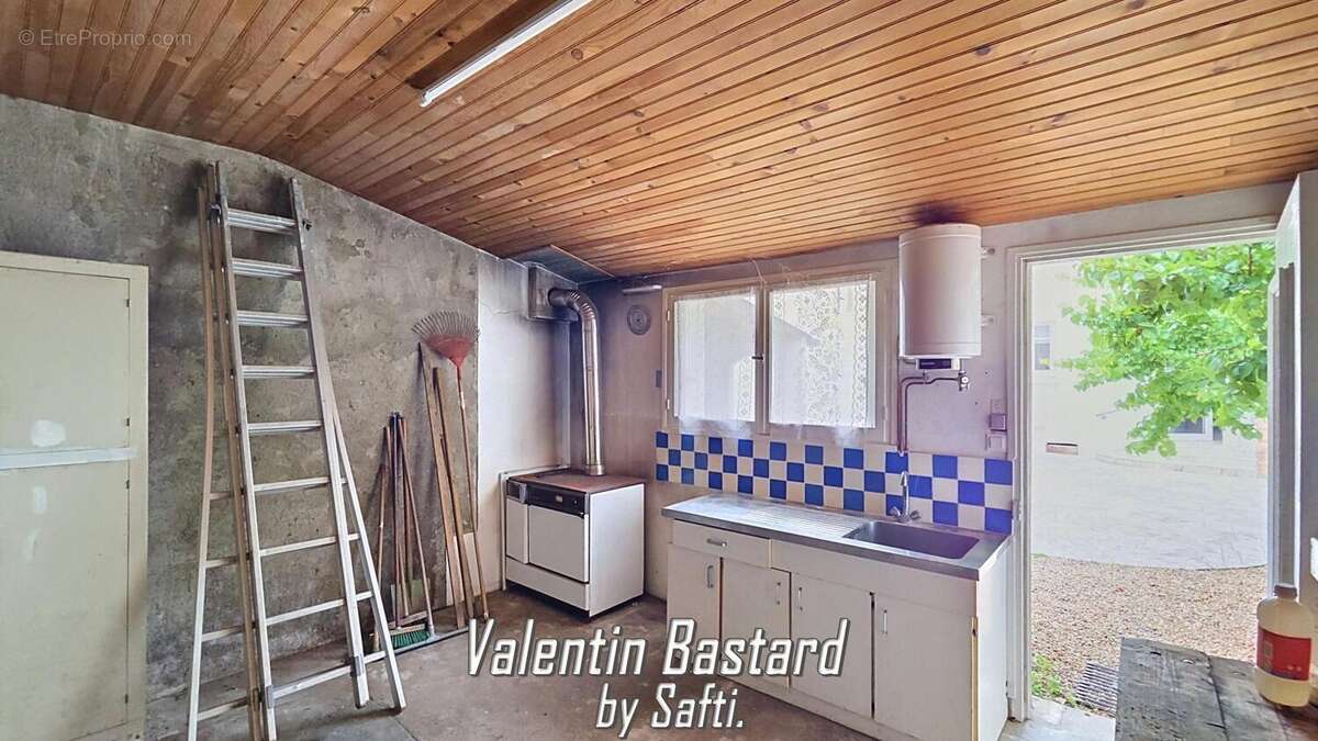 Maison 125 m² à Blere  - photo 7