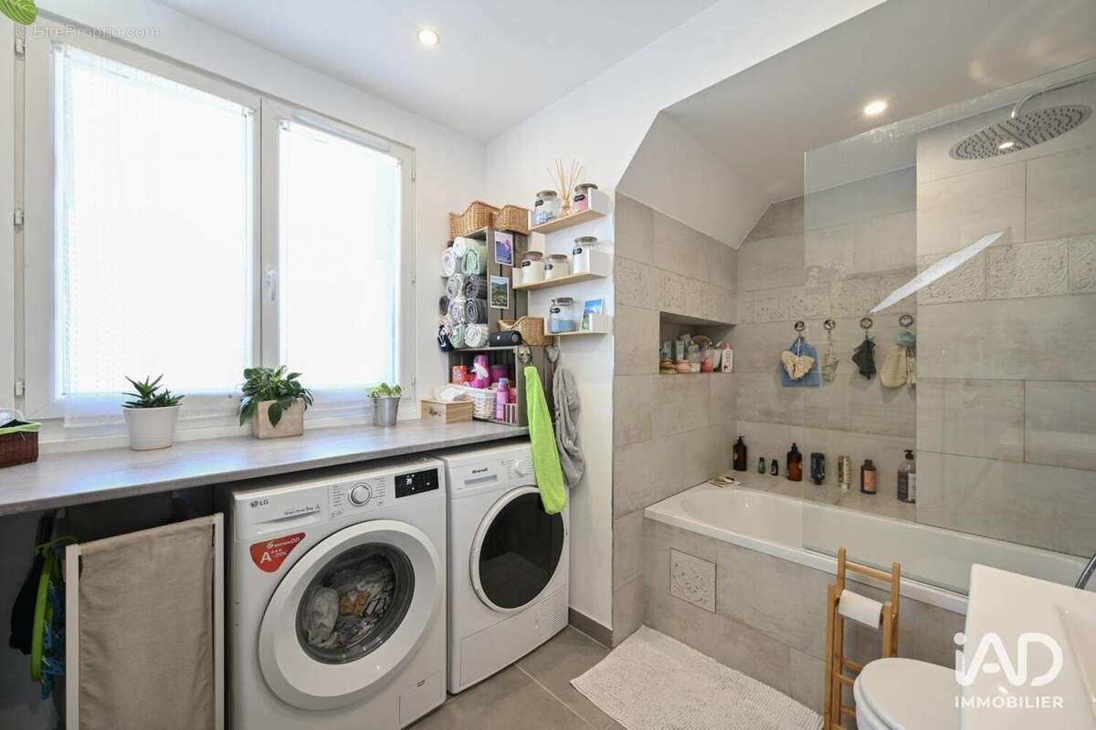 Photo 6 - Appartement à OZOIR-LA-FERRIERE