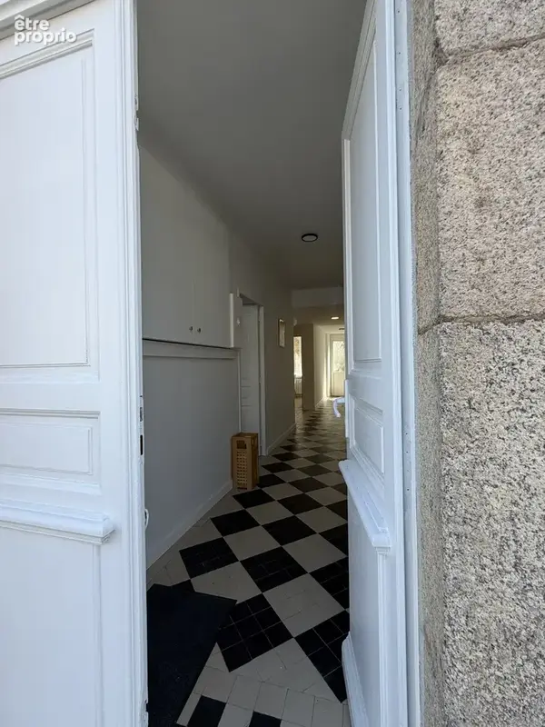 Immeuble de rapport dans un joli village touristique de la côte Est du Cotentin - photo 16
