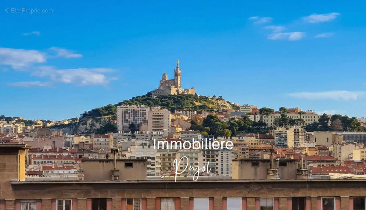 Appartement à MARSEILLE-2E