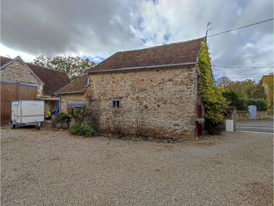 Maison à ASSE-LE-BOISNE