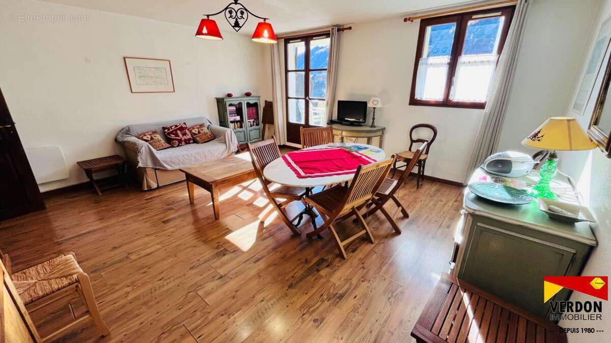 Appartement à ALLOS