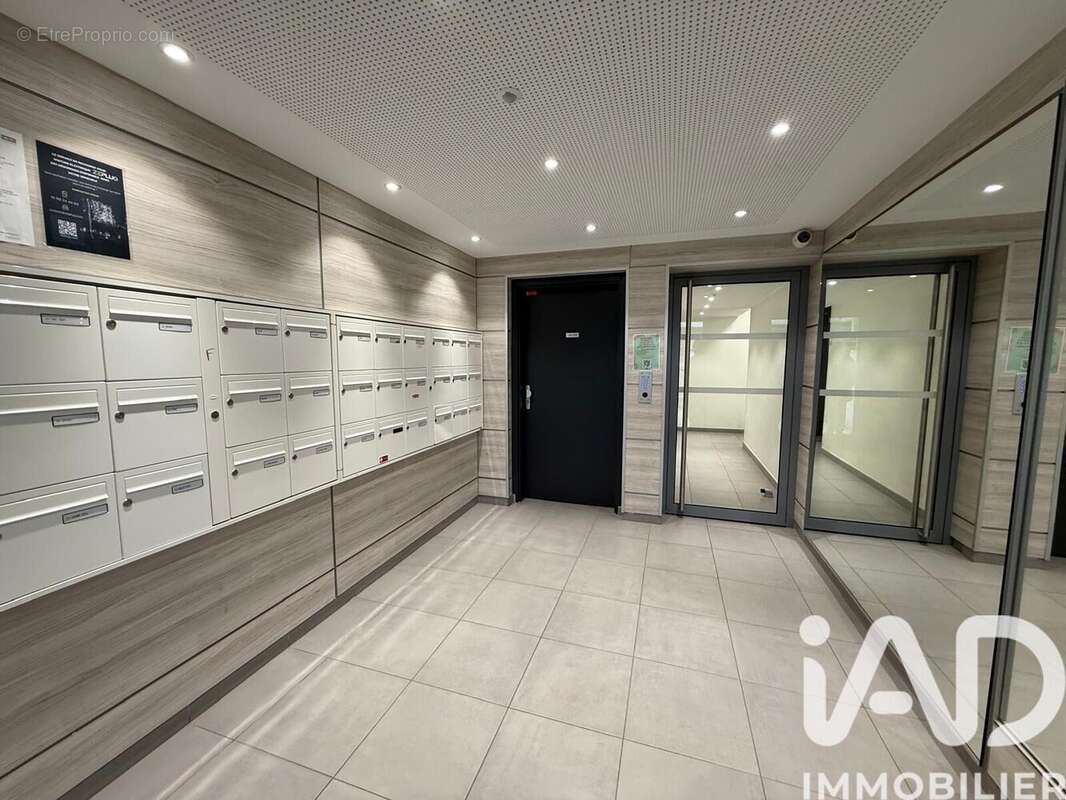 Photo 9 - Appartement à ROSNY-SOUS-BOIS