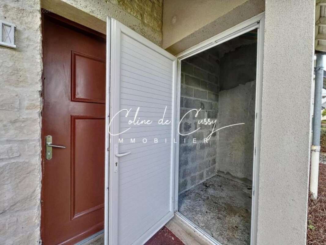 Photo 9 - Maison à PORT-EN-BESSIN-HUPPAIN