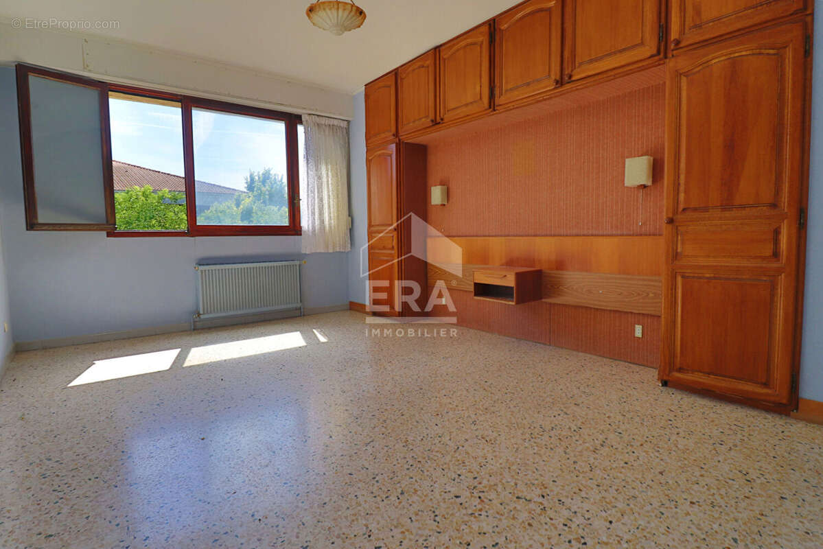 Appartement à MARSEILLE-12E