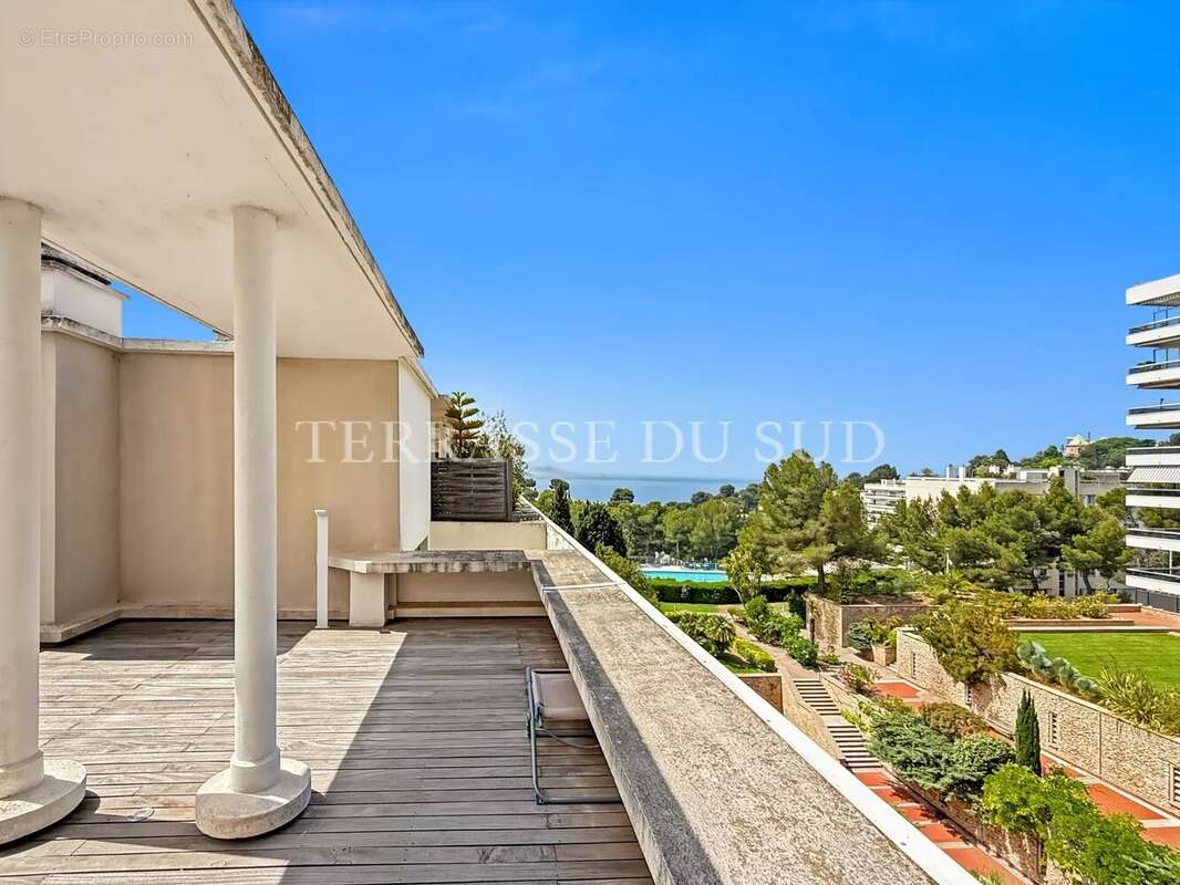 Appartement à MARSEILLE-8E