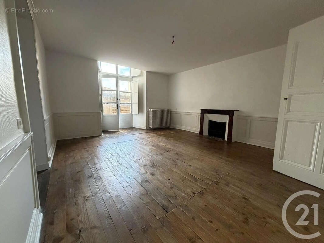 Appartement à CAHORS