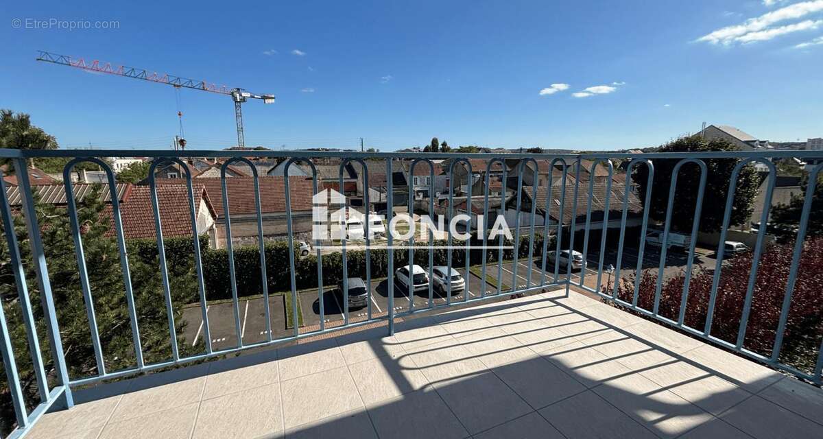 Appartement à MANTES-LA-JOLIE