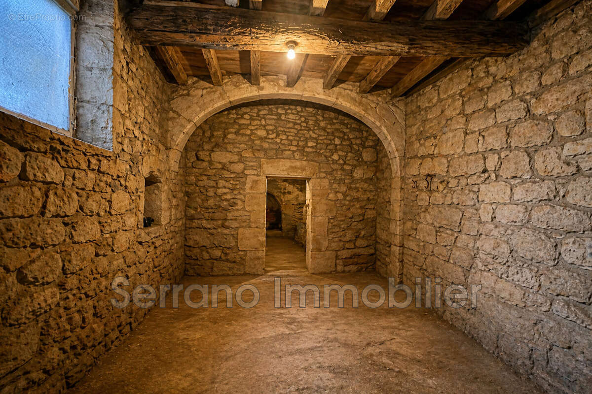 Maison 135 m² à Beaucaire  - photo 5