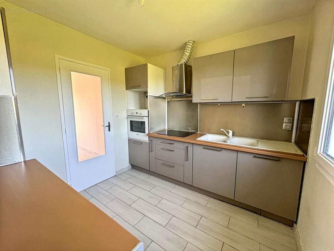 Photo 4 - Maison à LAVAU