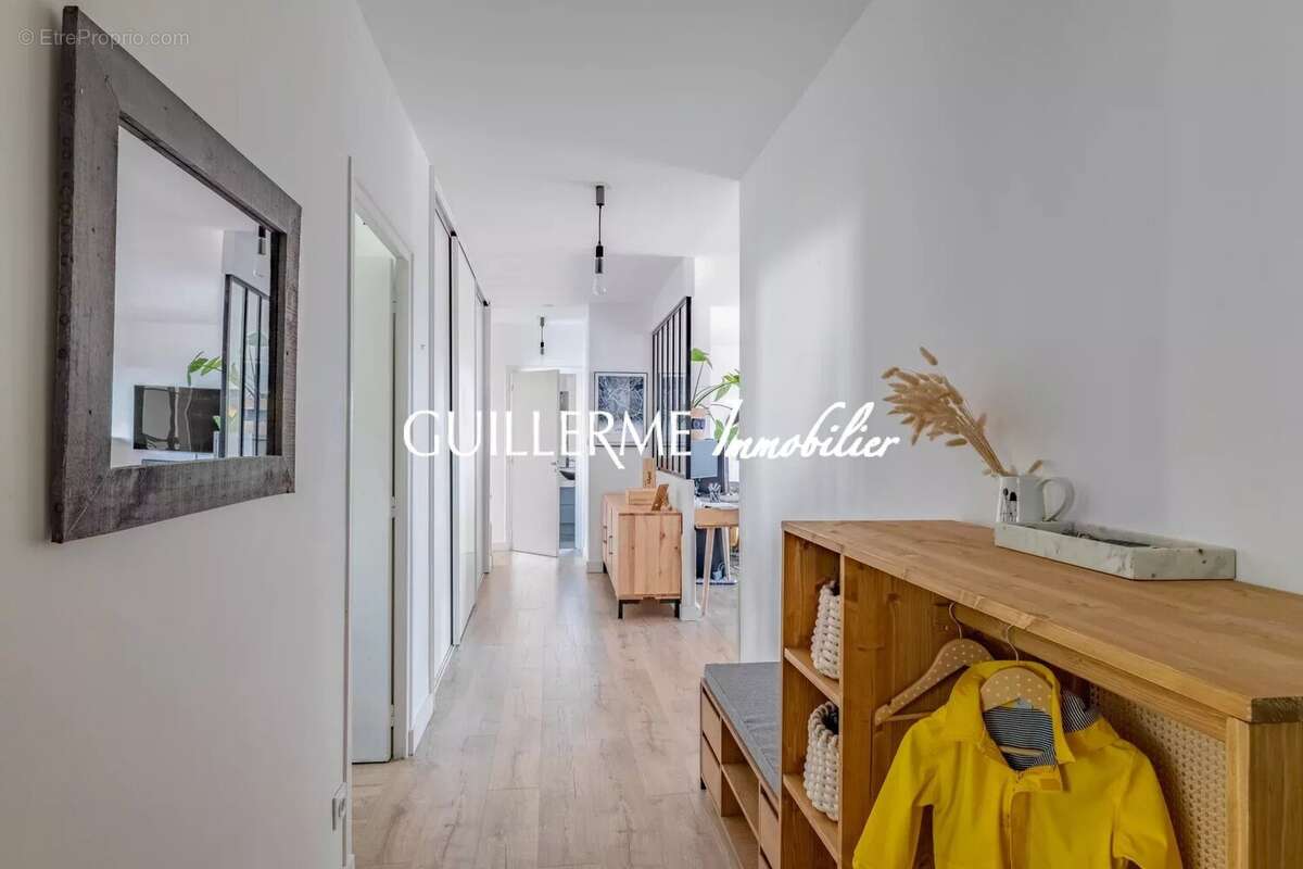 Appartement à DARDILLY
