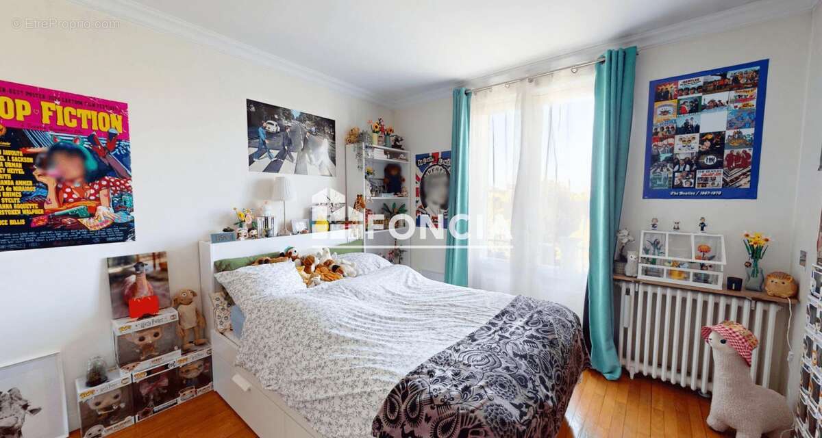Meulière 8 pièces, 205 m² terrain 756 m² rare sur le marché ! - photo 9