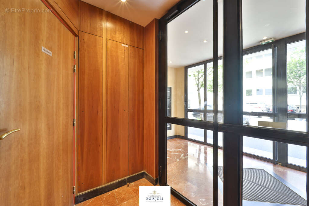 Appartement 2 pieces - proche metro et commerces - photo 7