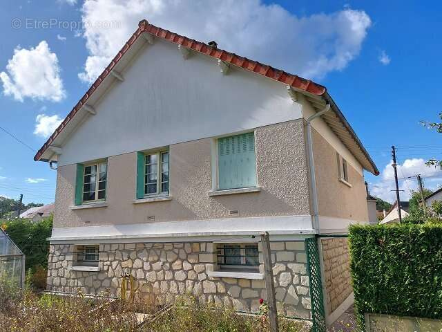 Maison à QUINCY-SOUS-SENART