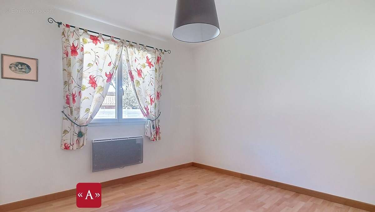 Maison à SAINT-SULPICE