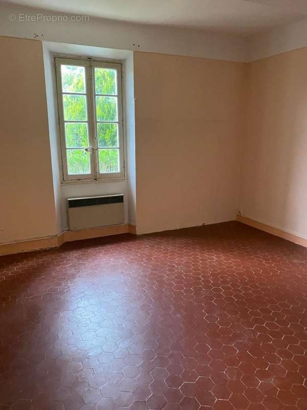 Maison à MONTAUROUX