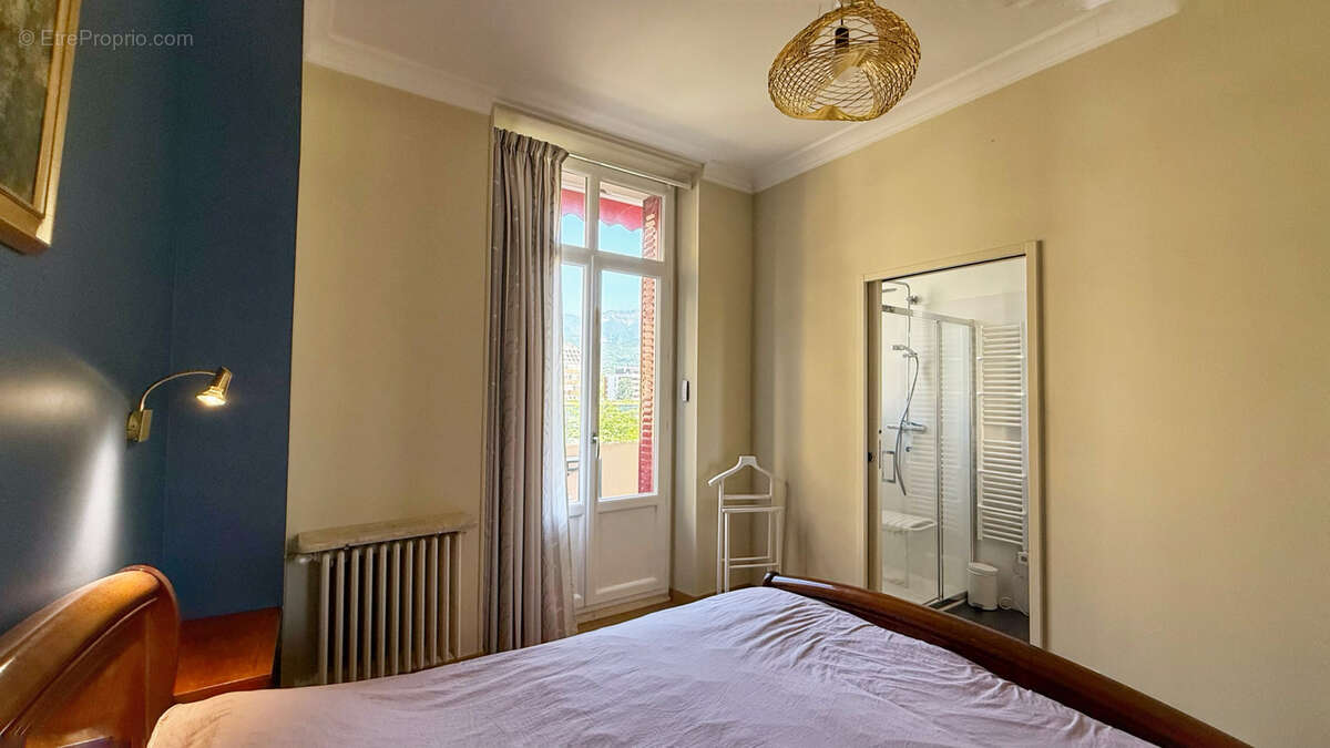Appartement à VOIRON
