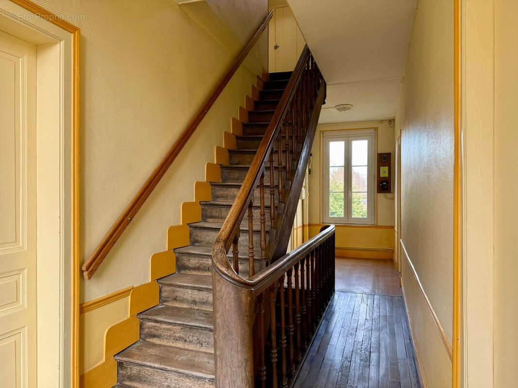 Appartement à SAINTE-SAVINE