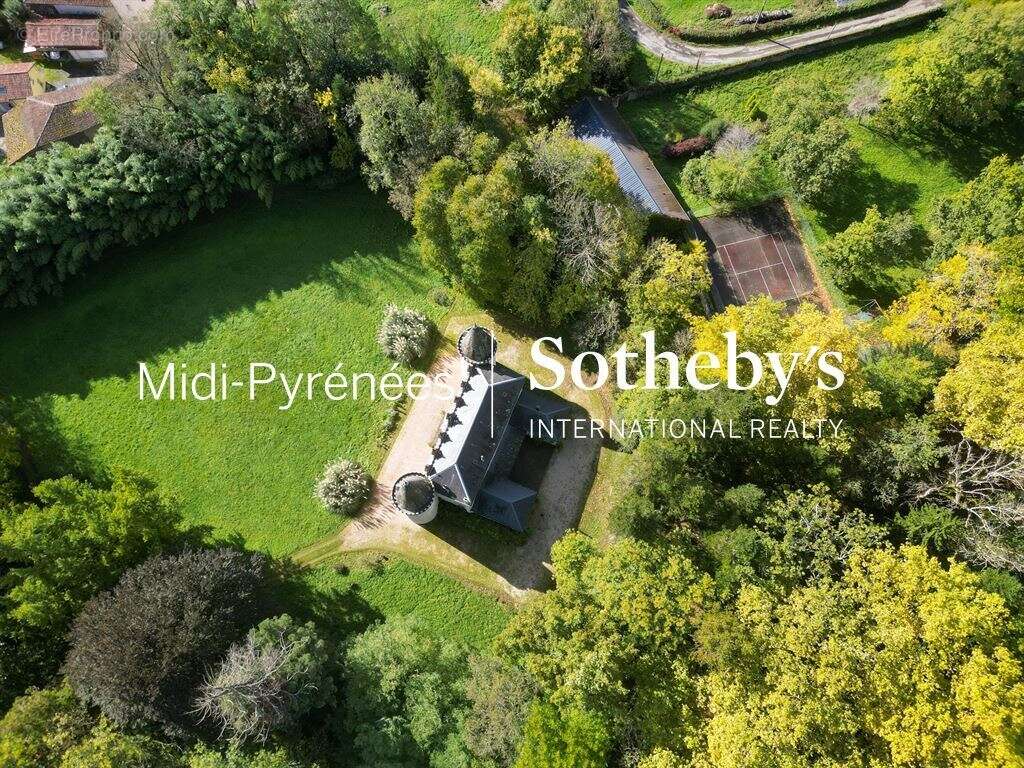 Maison à SALIES-DU-SALAT