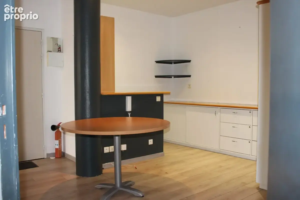 Commerce 60 m² à Pau  - photo 3