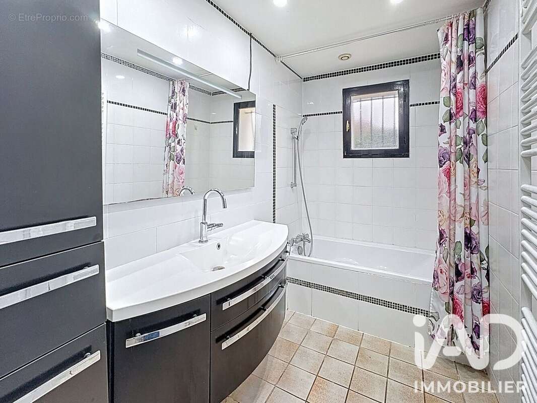 Maison 134 m² à Egly  - photo 7