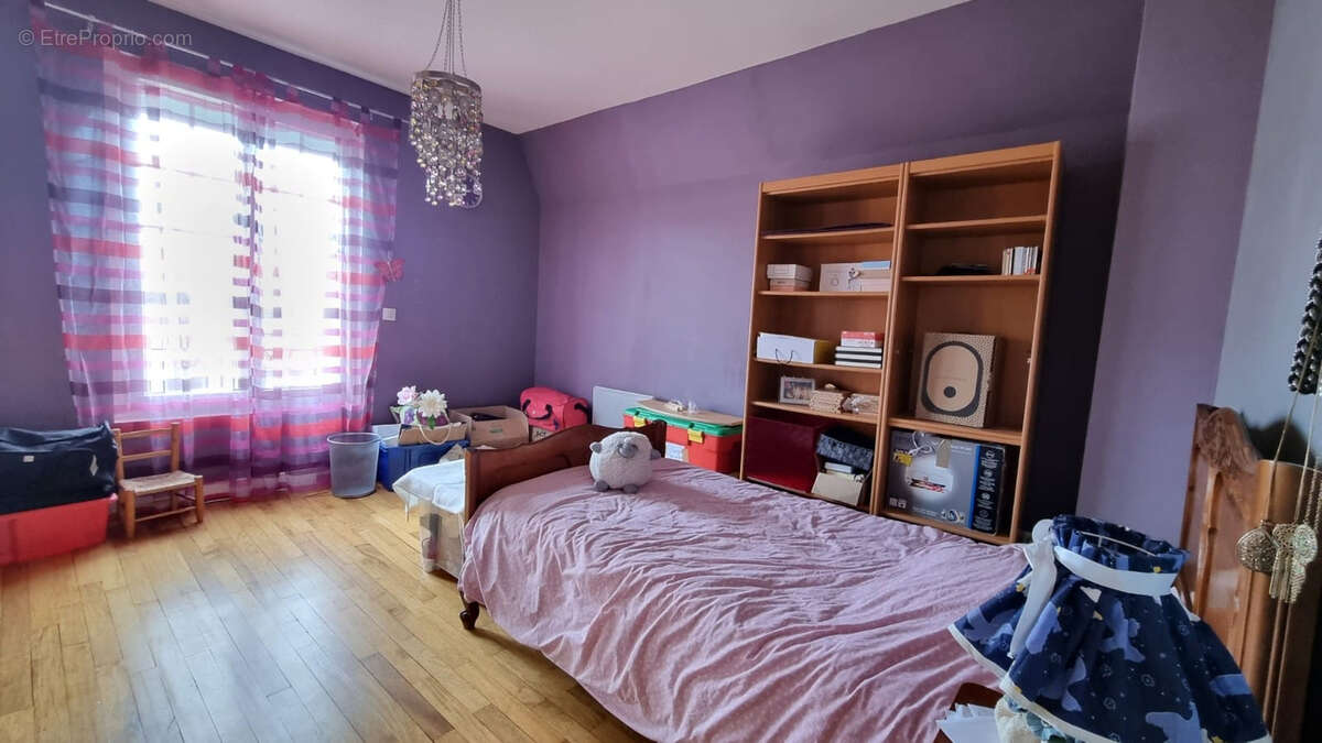 Maison à MANTES-LA-VILLE